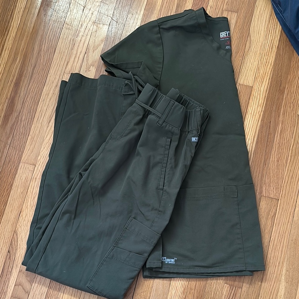 Grey's Anatomy Women’s Dark Green Cargo Pants